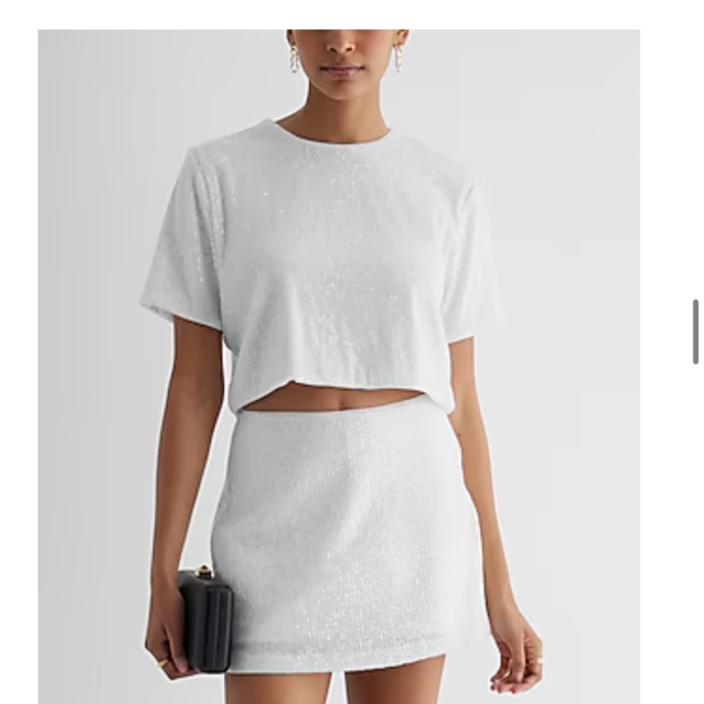 Skimming crew neck sequin cropped tee, never worn